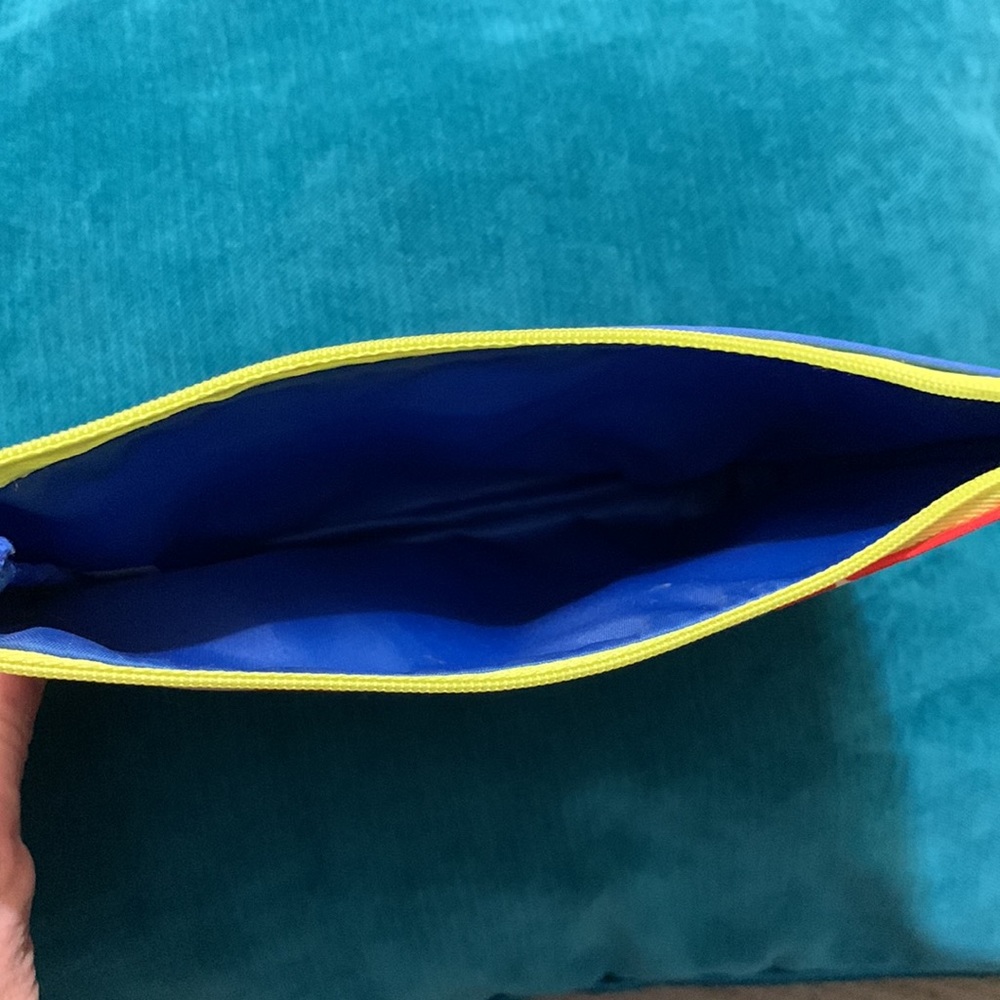 Colorful ipsy pouch - Picture 5 of 5